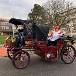 Pferdekutsche mit Nikolaus