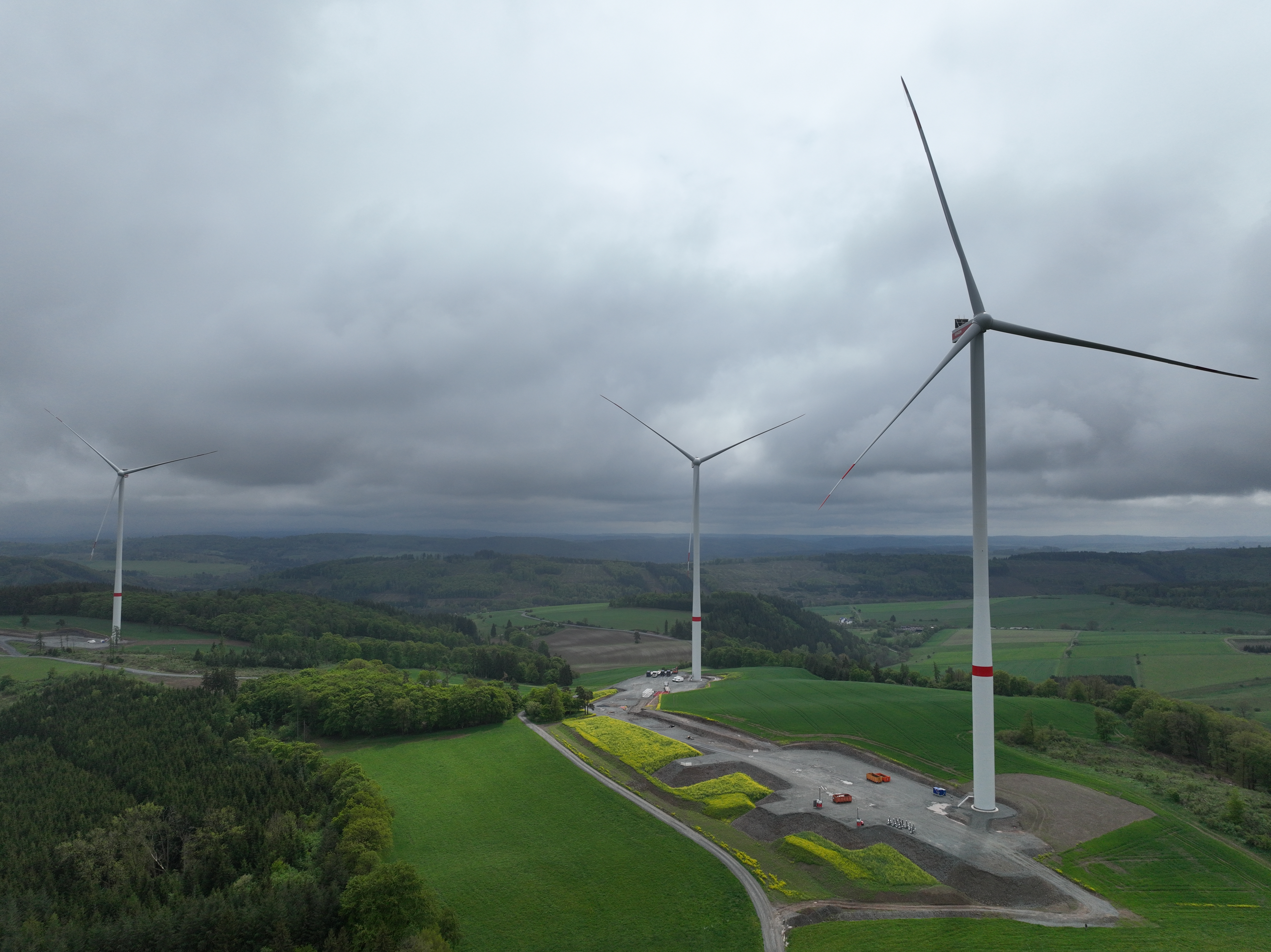 Bild von Windkraftanlagen im Windpark Nieder-Schleidern